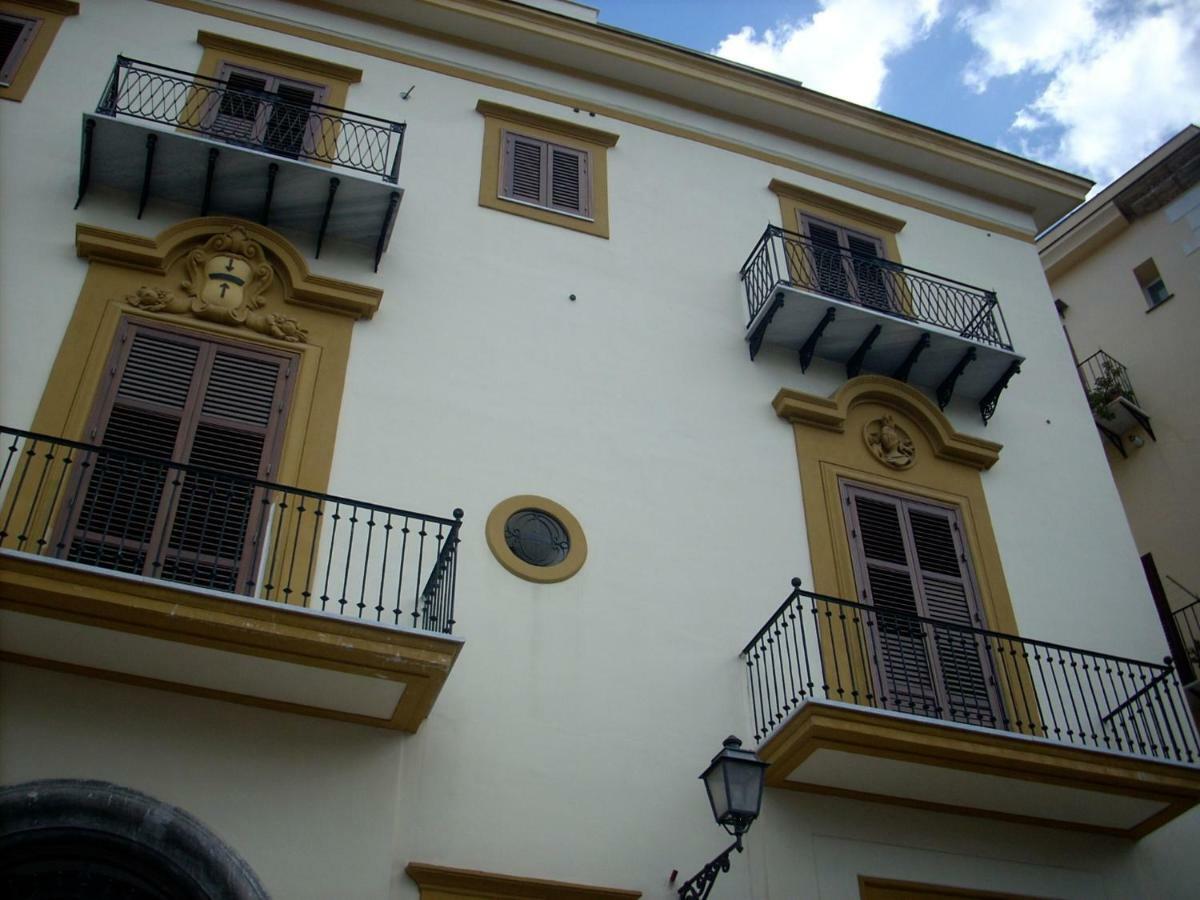 Casa Cló alla Cattedrale Palermo Exterior foto